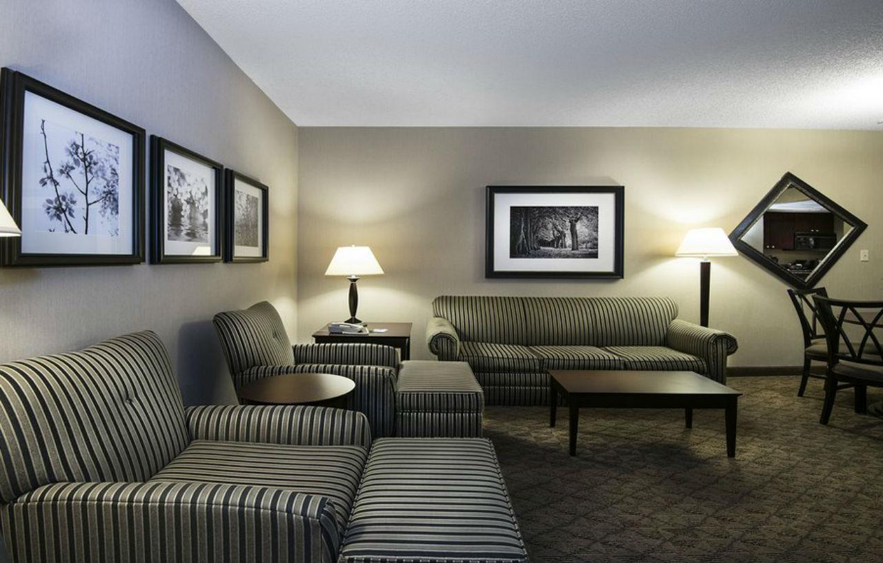Holiday Inn Springdale-Fayetteville Area By Ihg מראה חיצוני תמונה